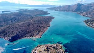 How to Save Money on a Week-long Holiday to the Greek Islands with Kids