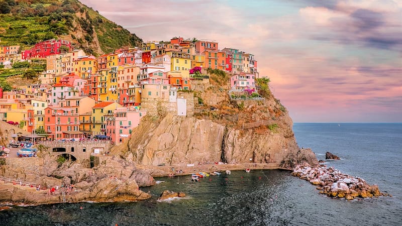 cinque-terre-manarola-village-pexels-4226504